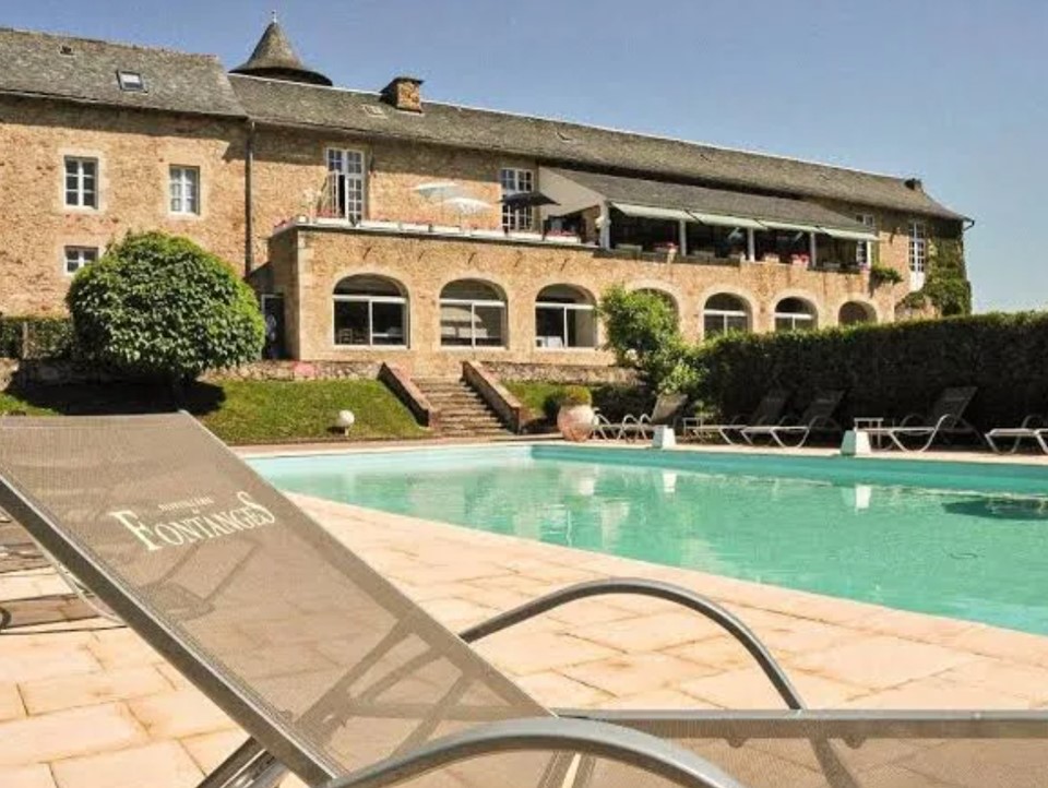 Inscription au tournoi international à Rodez